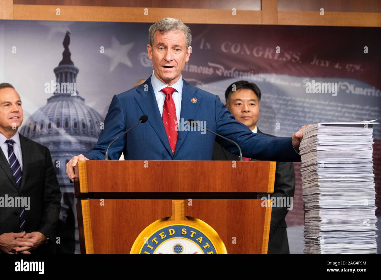 Washington, United States. 17 Dez, 2019. Dezember 17, 2019, Washington, DC, USA: US-Vertreter Matt Cartwright (D-PA) an eine demokratische Presse Konferenz über US-Senator Mitch McConnell (R-KY) legislative Agenda. (Foto von Michael Brochstein/Sipa USA) Credit: Sipa USA/Alamy leben Nachrichten Stockfoto