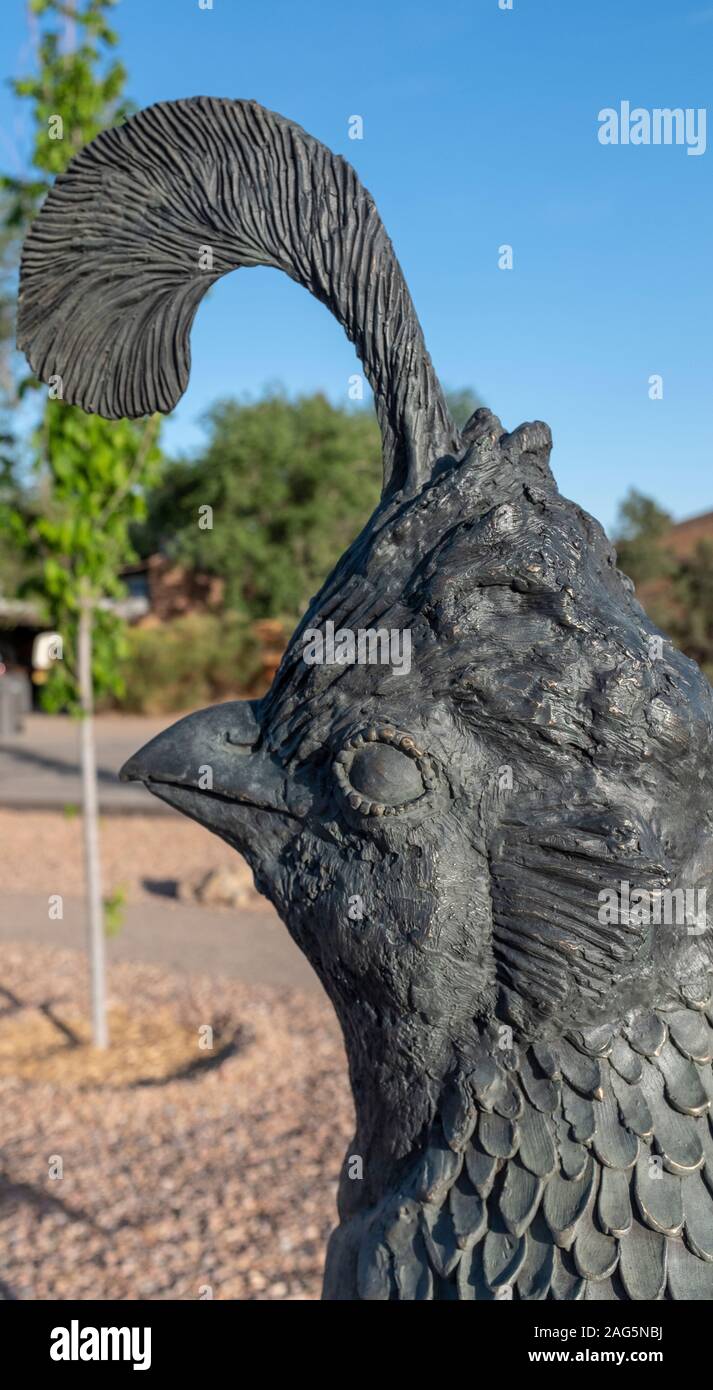 Kunst im öffentlichen Raum Skulptur von Tim Mullane: "Gambel's Wachtel (2019)' in Skyview Park, Corrales, New Mexico Stockfoto