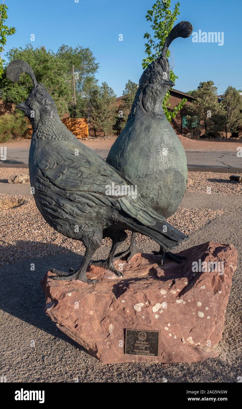 Kunst im öffentlichen Raum Skulptur von Tim Mullane: "Gambel's Wachtel (2019)' in Skyview Park, Corrales, New Mexico Stockfoto