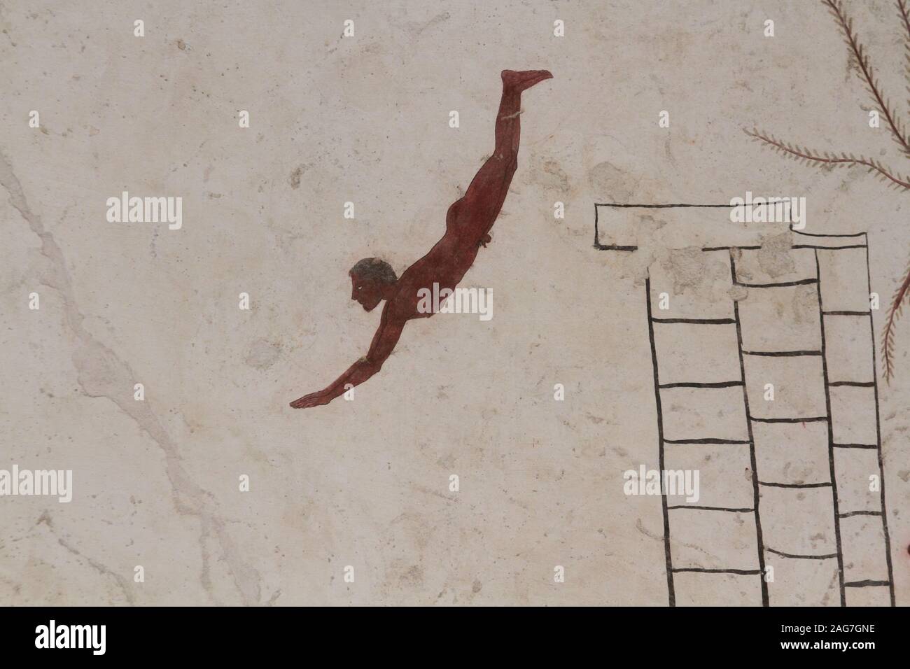Capaccio Paestum, Italien - 25 April 2014: Detail der Deckplatte des Grab des Tuffatore Stockfoto