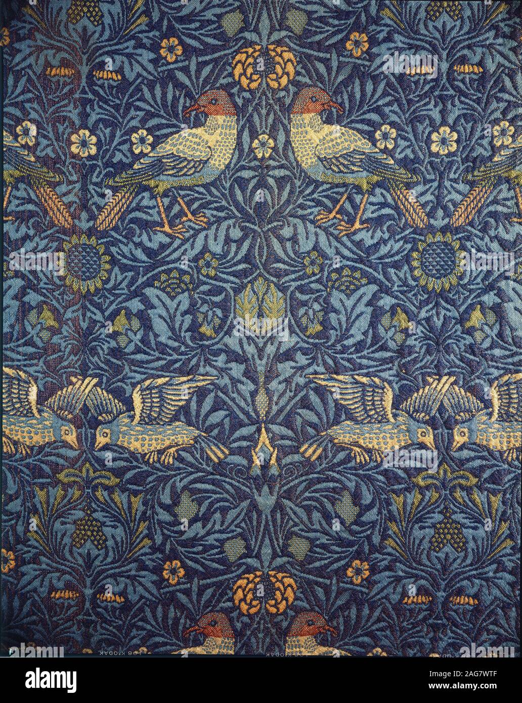 Vögel. Dekorative Stoff, 1878. In der Sammlung des William Morris Gesellschaft gefunden. Stockfoto