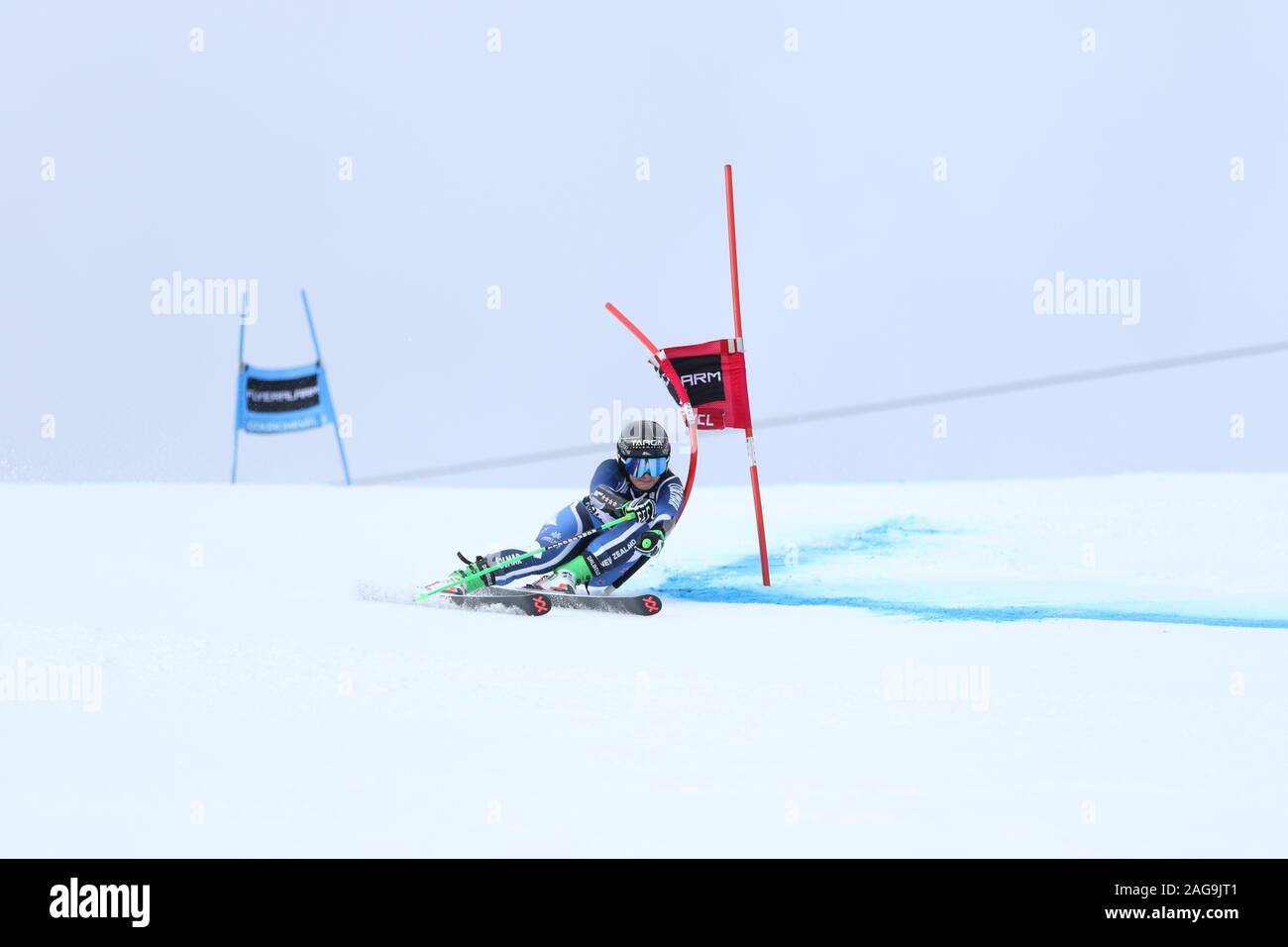 Courchevel Frankreich Dez 17 219 Alice Robinson von Neuseeland konkurrieren im Riesenslalom der Frauen Audi FIS Alpine Ski World Cup 2019/20 Skifahren Wintersport Stockfoto
