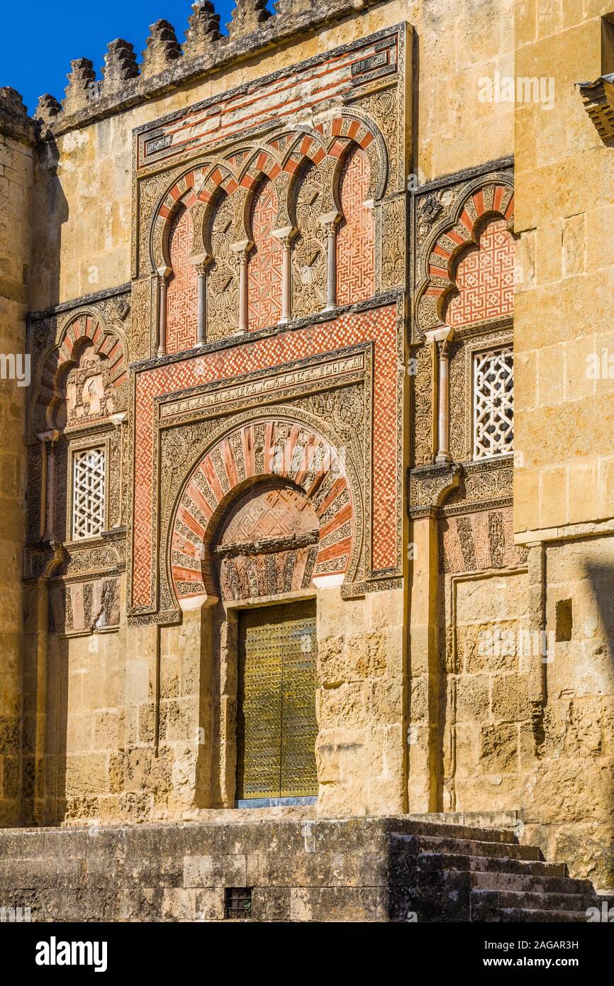 Die Außenseite des Moschee-Kathedrale von Córdoba in Córdoba in Andalusien Spanien Stockfoto
