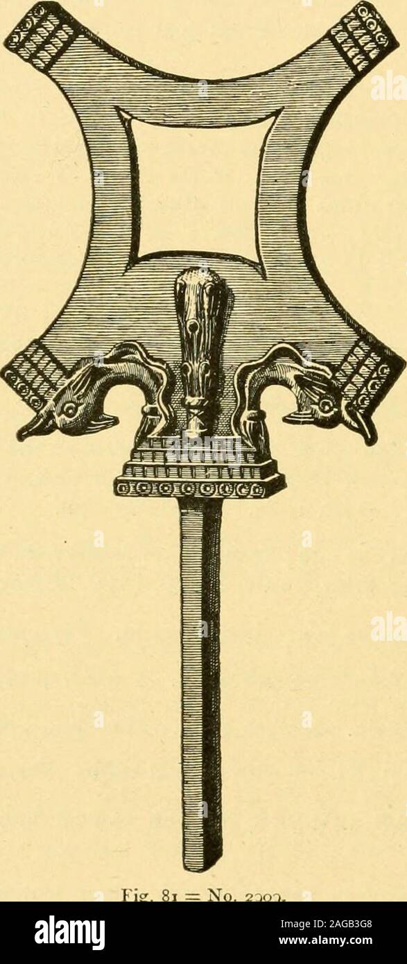 . Katalog der Bronzen, griechische, römische und etruskische, in der Abteilung für Griechische und Römische Altertümer, British Museum. Außen. Durchm. Wenn in. Von Calymnos; von Lord Stratford de Redcliffe, 1856 gewonnen. 2904. Chef der Abschirmung, glatte konvexe Form. Durchm. Wenn in. Knidos, 1859. 2905. Chef der Schild, mit konischen Knopf in der Mitte. Durchm. Wenn in. Knidos, 1859. Der Knopf abgebrochen. 2906. Chef der Schild, der sich in einem gegossenen Knopf. Durchm. Ich^. Ht. Wenn in. Knidos, 1859. 2 354 Katalog der Bronzen. 2907. Oben auf Standard. Auf eine flache längliche Stück von einem zentralen Stamm und zwei unterstützte gebogene s Stockfoto