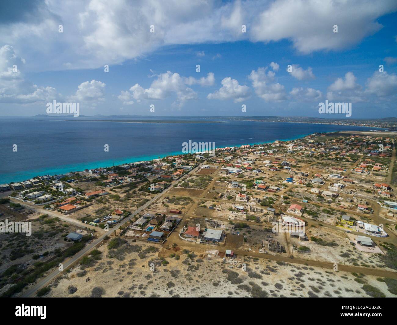 Luftaufnahme der tropischen Insel Kralendijk in Bonaire, Karibik Stockfoto