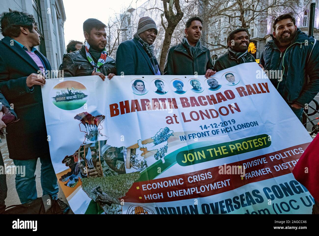 Zur Unterstützung der indischen Proteste gegen die Bürger ¾Nderung Bill (CAB) in Guwahati, Assam, Indien, der assamesisch Gemeinschaft in London außerhalb der Indischen hohe Kommission in London Dec 14 2019 protestiert. Stockfoto
