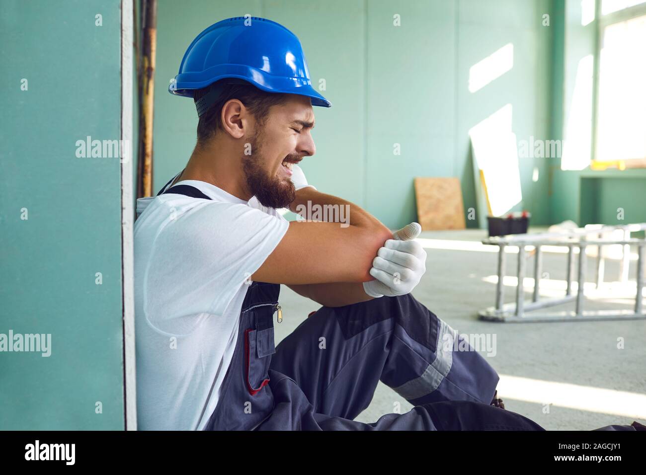 Unfall Verletzung an einer Baustelle. Stockfoto