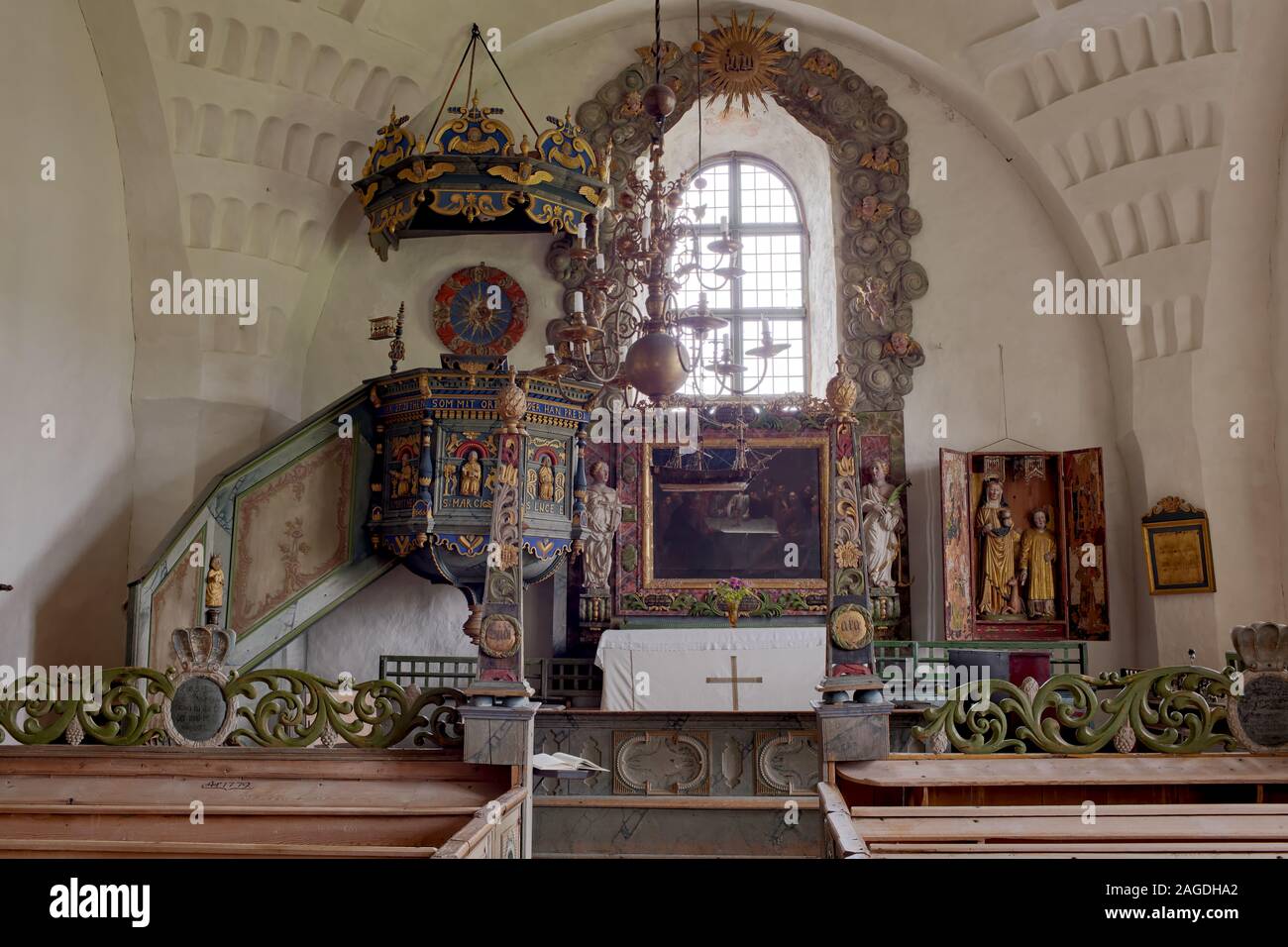 Im Inneren der alten Kirche von Trönö bei SÖDERHamn, Schweden Stockfoto