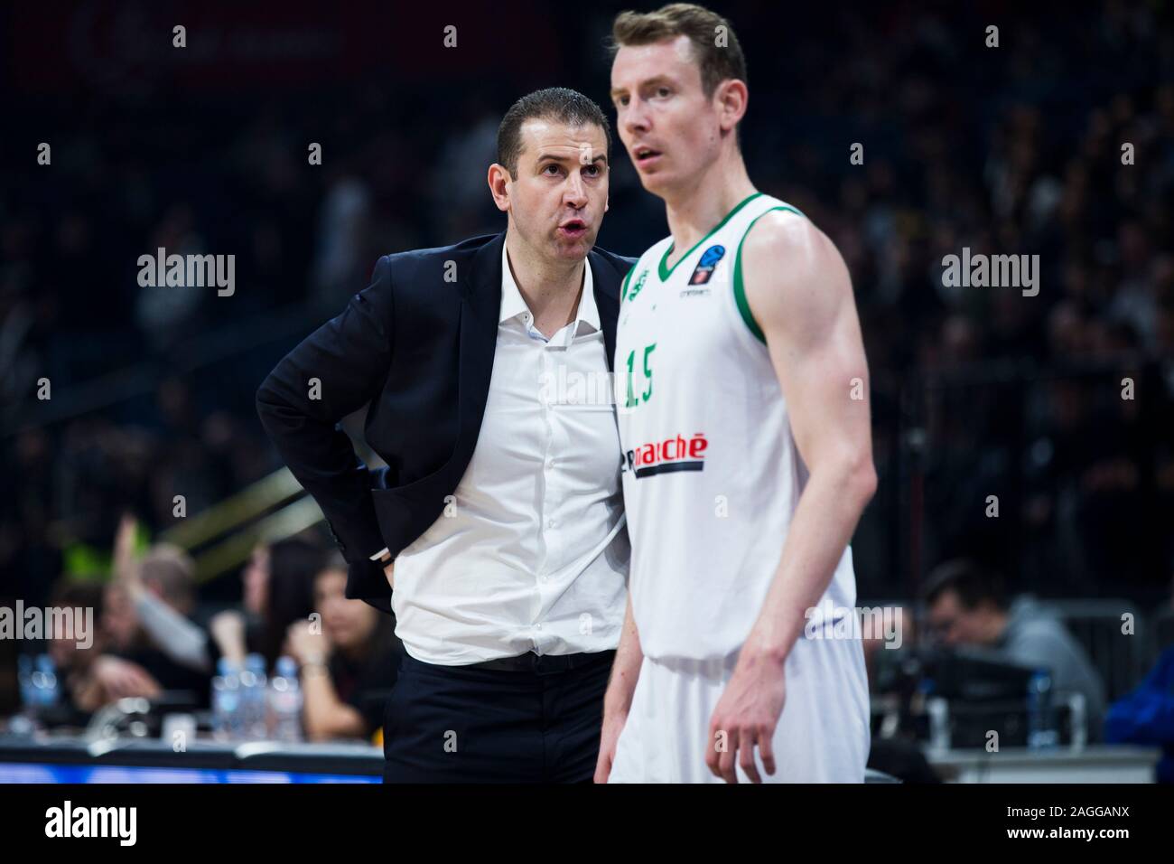 Belgrad, Serbien. 18 Dez, 2019. Head Coach Mehdy Maria von Limoges Csp reagiert. Credit: Nikola Krstic/Alamy leben Nachrichten Stockfoto