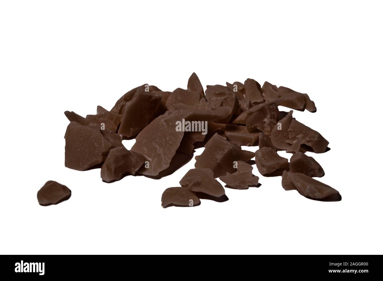 Kakao einfügen oder Masse Theobroma cacao. Gebrochene Schokolade Stück Zutaten zur Herstellung von Schokolade. Stockfoto
