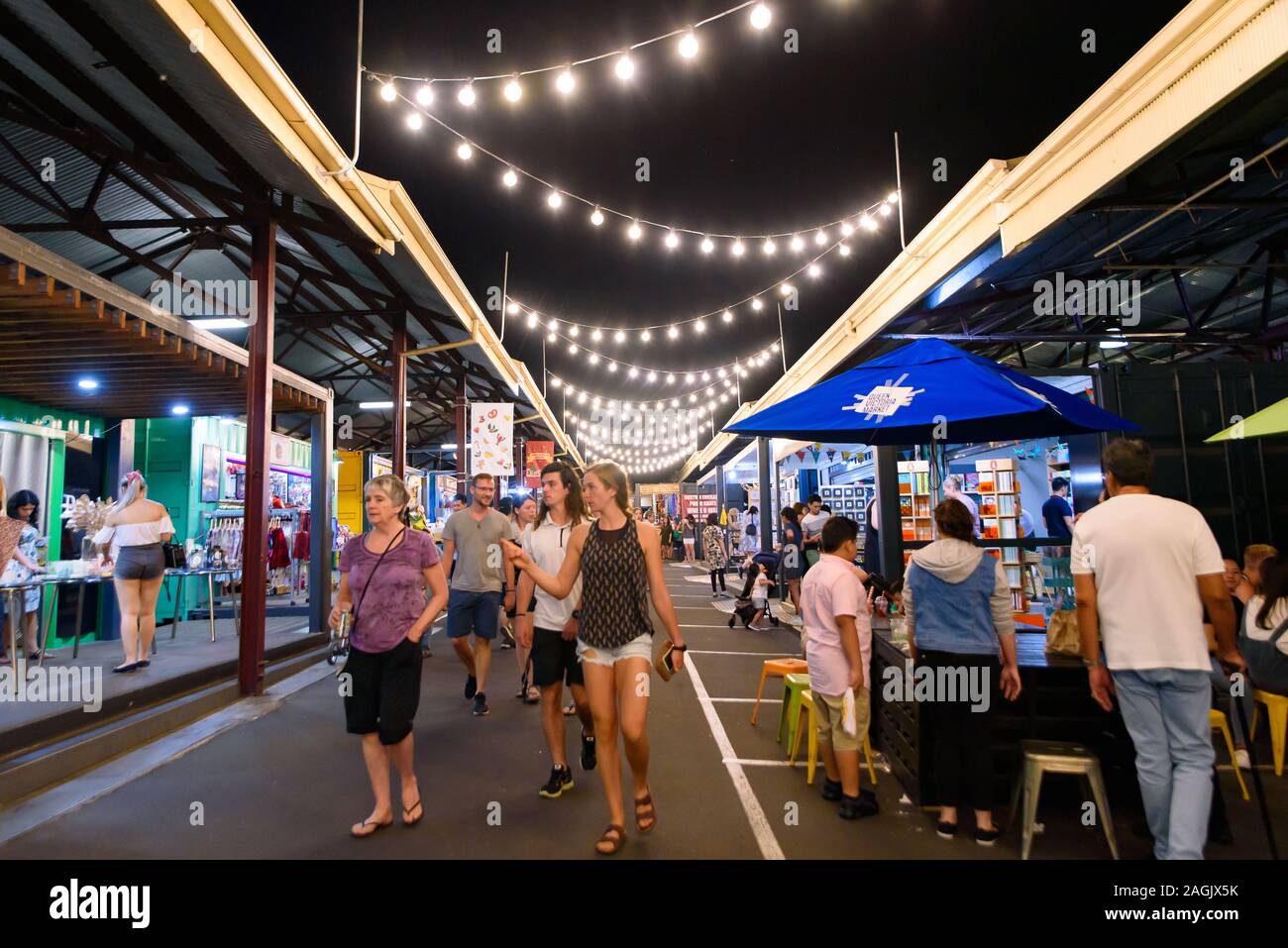 Queen Victoria Nacht Markt für Sommer in Melbourne, Australien Stockfoto