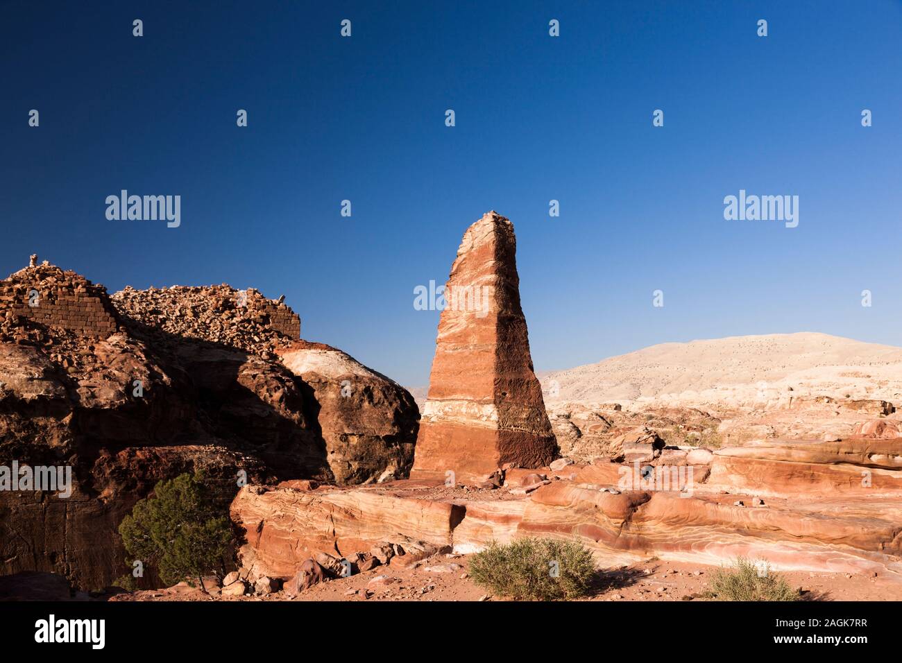 Petra, Obelisk Spalten, in der Nähe der hohe Ort der Opfer, Berg, Jordanien, Naher Osten, Asien Stockfoto