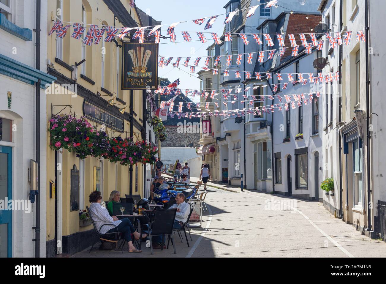 Prinz von Wales Pub, Fore Street, Ilfracombe, Devon, England, Vereinigtes Königreich Stockfoto