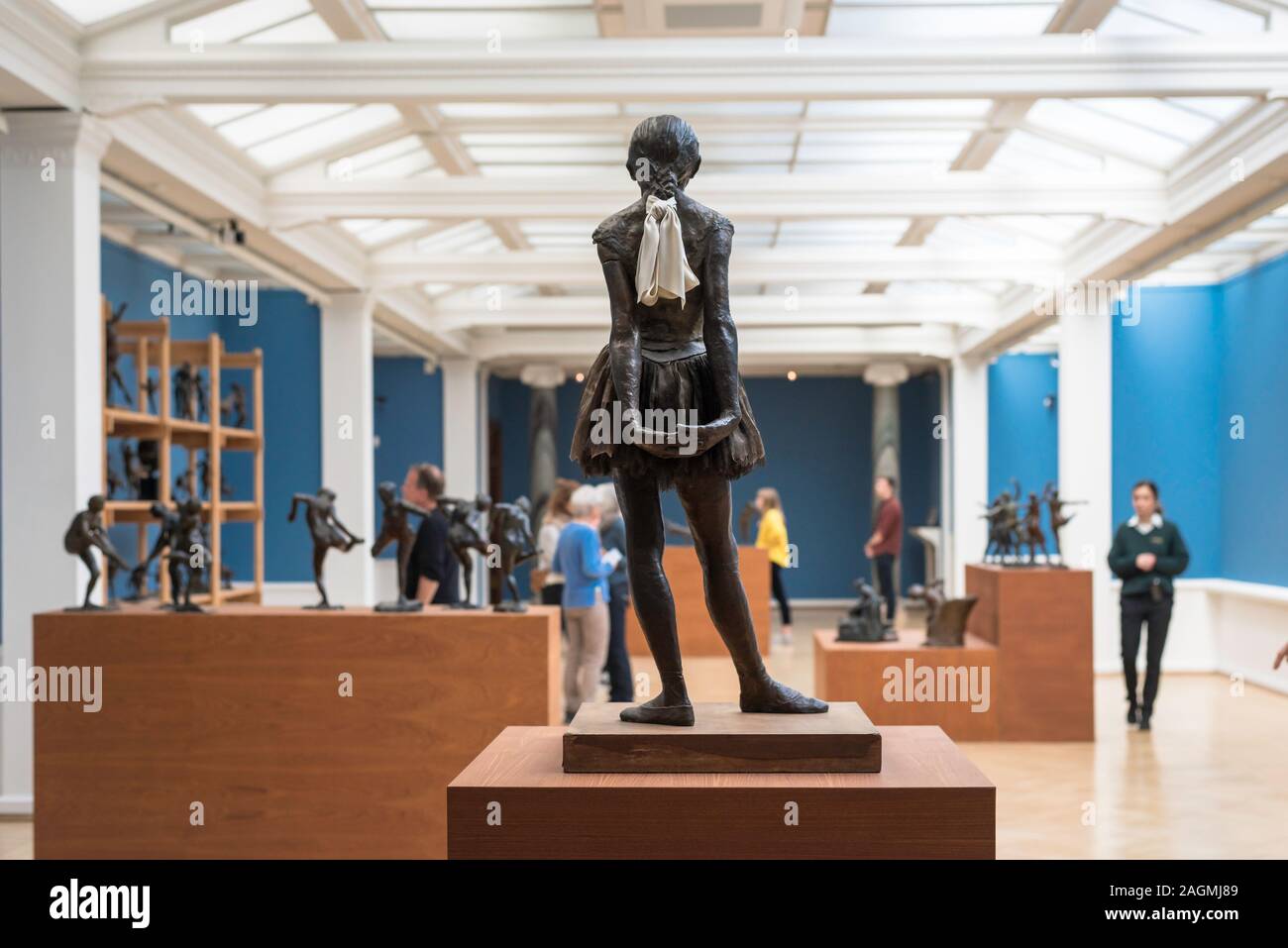 Der Kleine Vierzehnjahrige Tanzer Stockfotos Und Bilder Kaufen Alamy