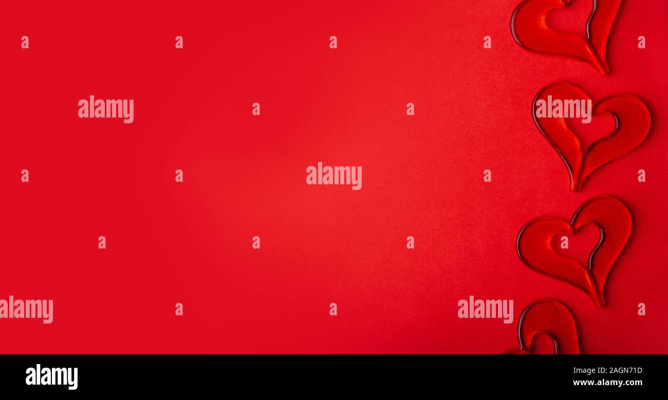 Valentinstag design Hintergrund Karte. Red Valentine Herz Grenze Layout. Abstrakte liebe Form der Ansicht von oben. Stockfoto
