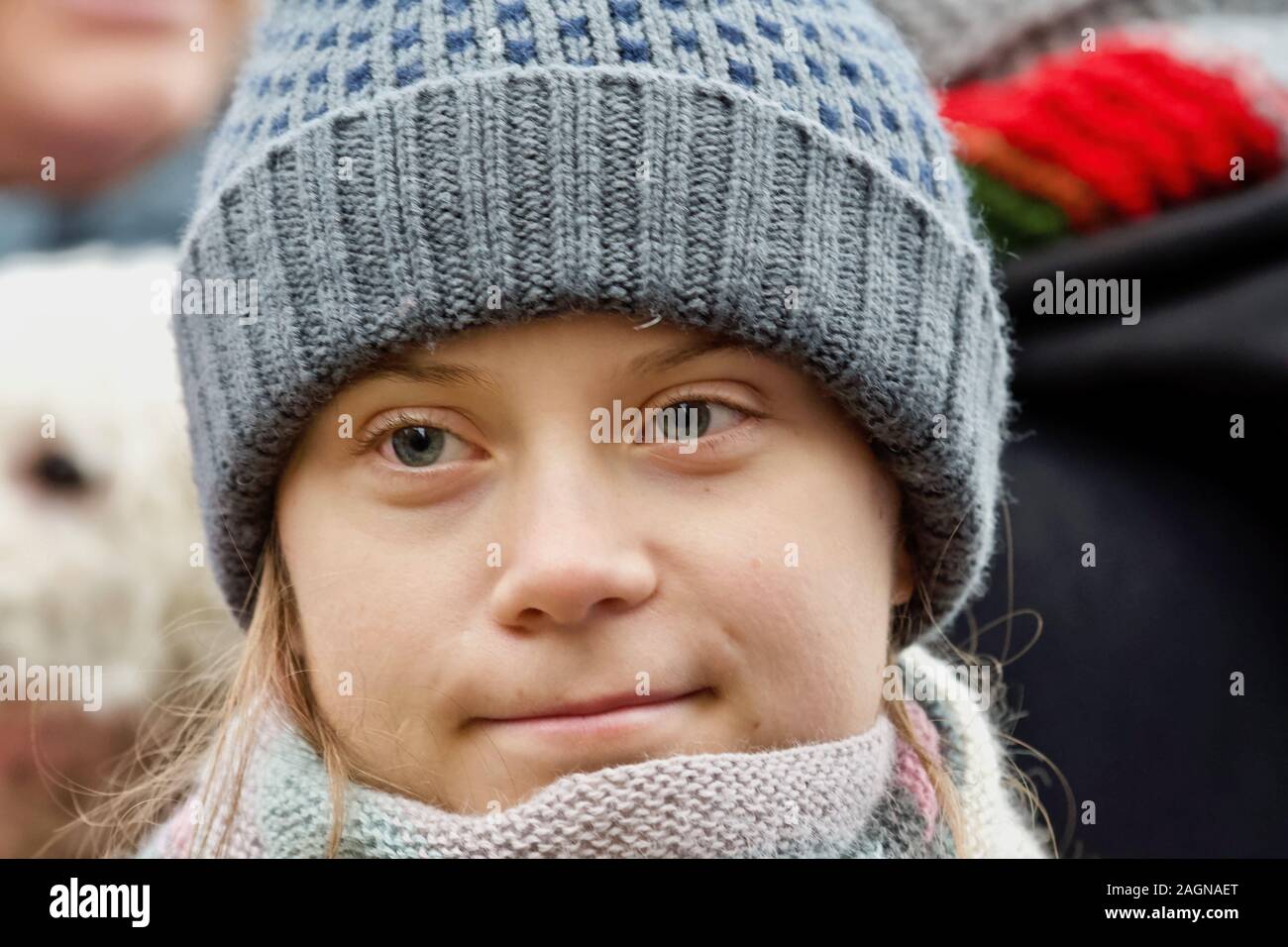 STOCKHOLM, Schweden, 20. Dezember 2019: Greta Thunberg Demonstration ausserhalb des schwedischen Parlaments am Freitag. Stockfoto