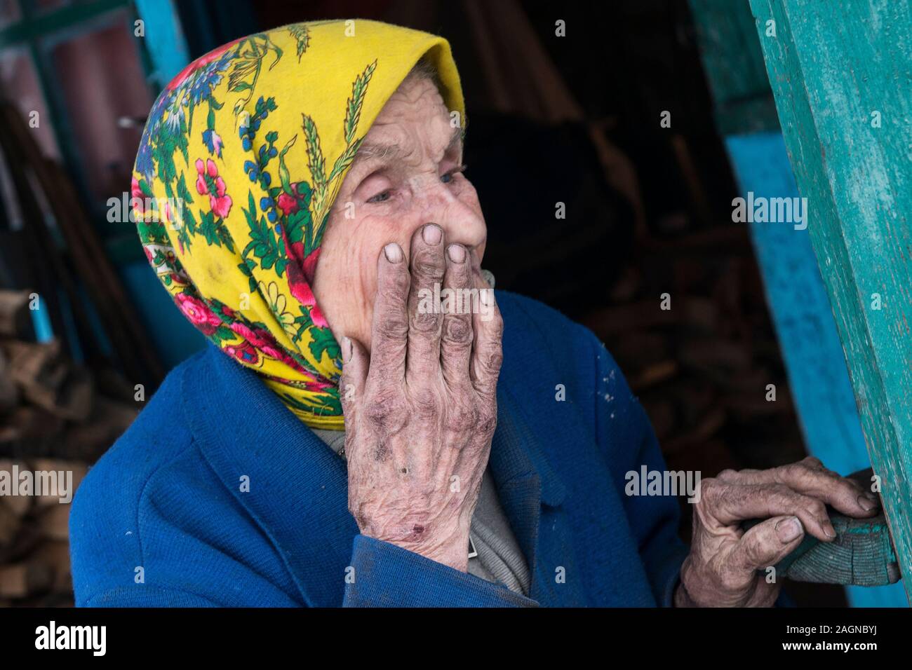 Maria Shovkuia, 98 Jahre alt. Sie ist eine der Babuschkas, die sich