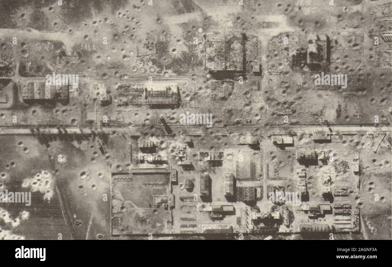 Touren Flugplatz nach RAF Bomber Command attack 7/8 Mai 1944. Weltkrieg 2 1954 Stockfoto