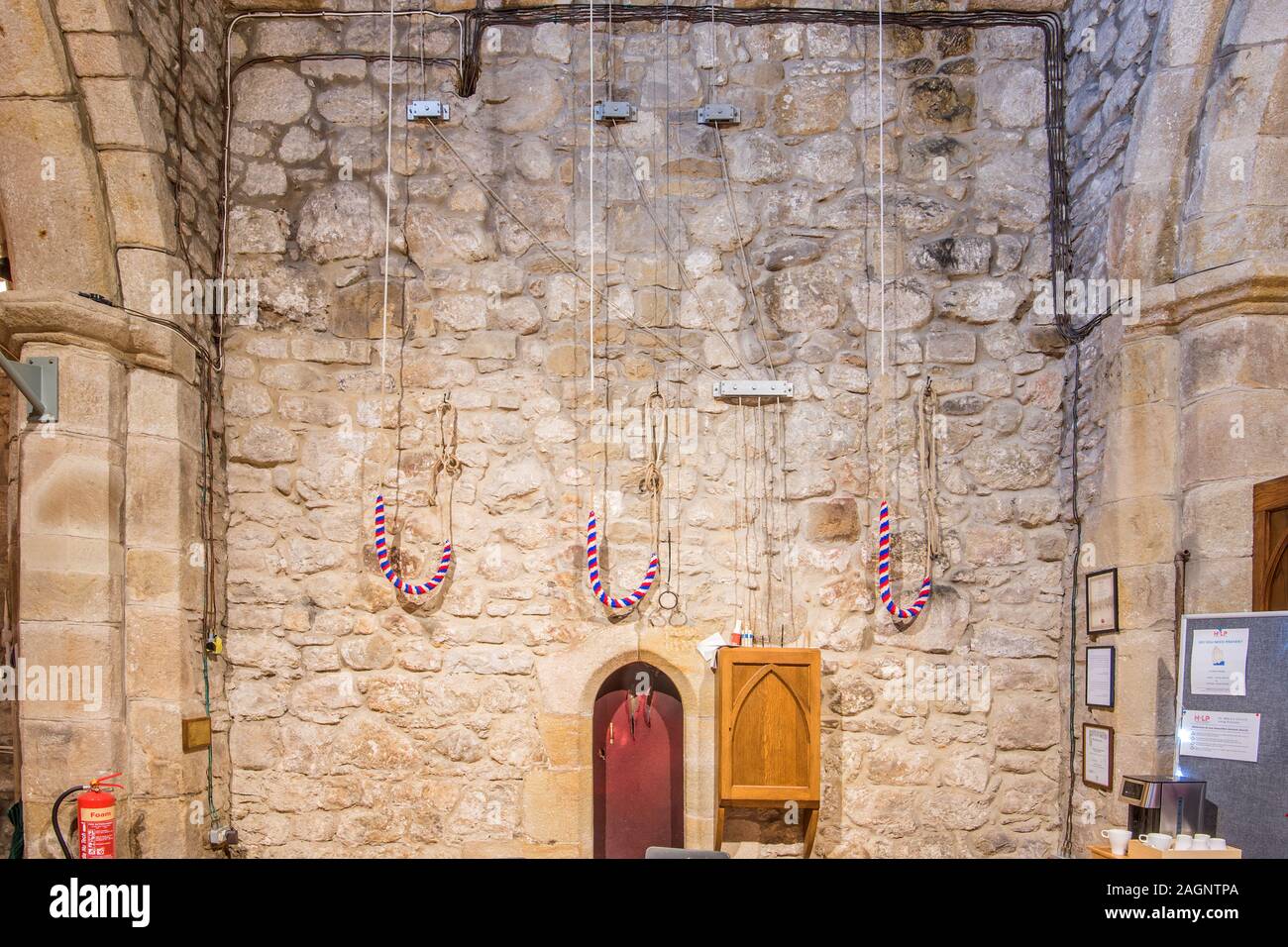 Die Glocke Seile St Mary's Long Preston Stockfoto