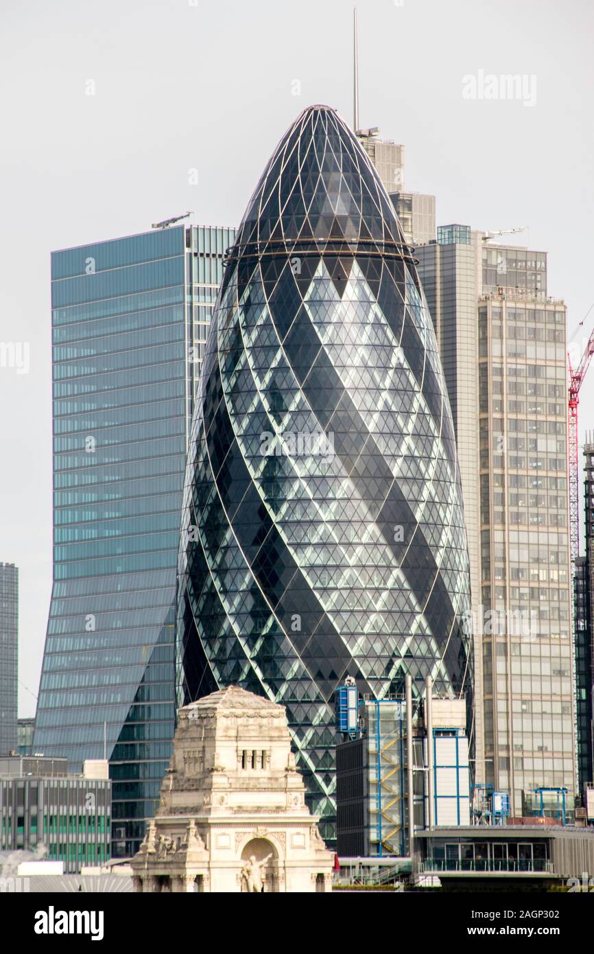 August 21, 2019 - Gurke Gebäude, London, Vereinigtes Königreich. Nur eines der berühmten Wahrzeichen von London, die Gurke Gebäude. Stockfoto