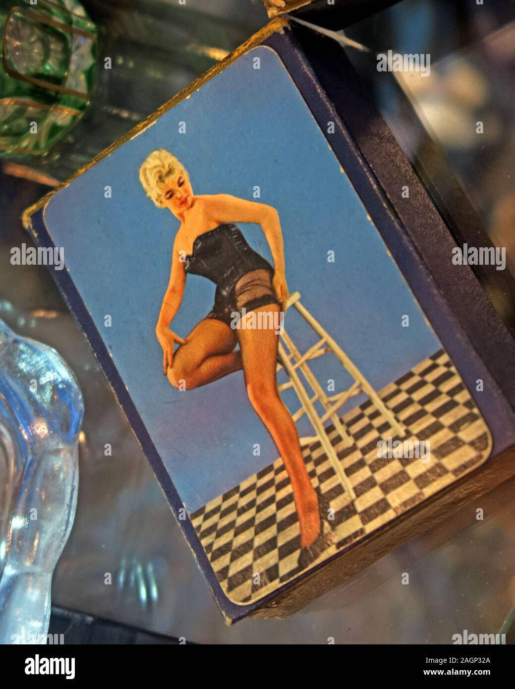 Pornografische Spielkarten, Sexy Spielkarten, Vintage Spielkarten, Glamour Spielkarten, Showgirl Vintage Set Poker Spielkarten Sexy Ladies Stockfoto
