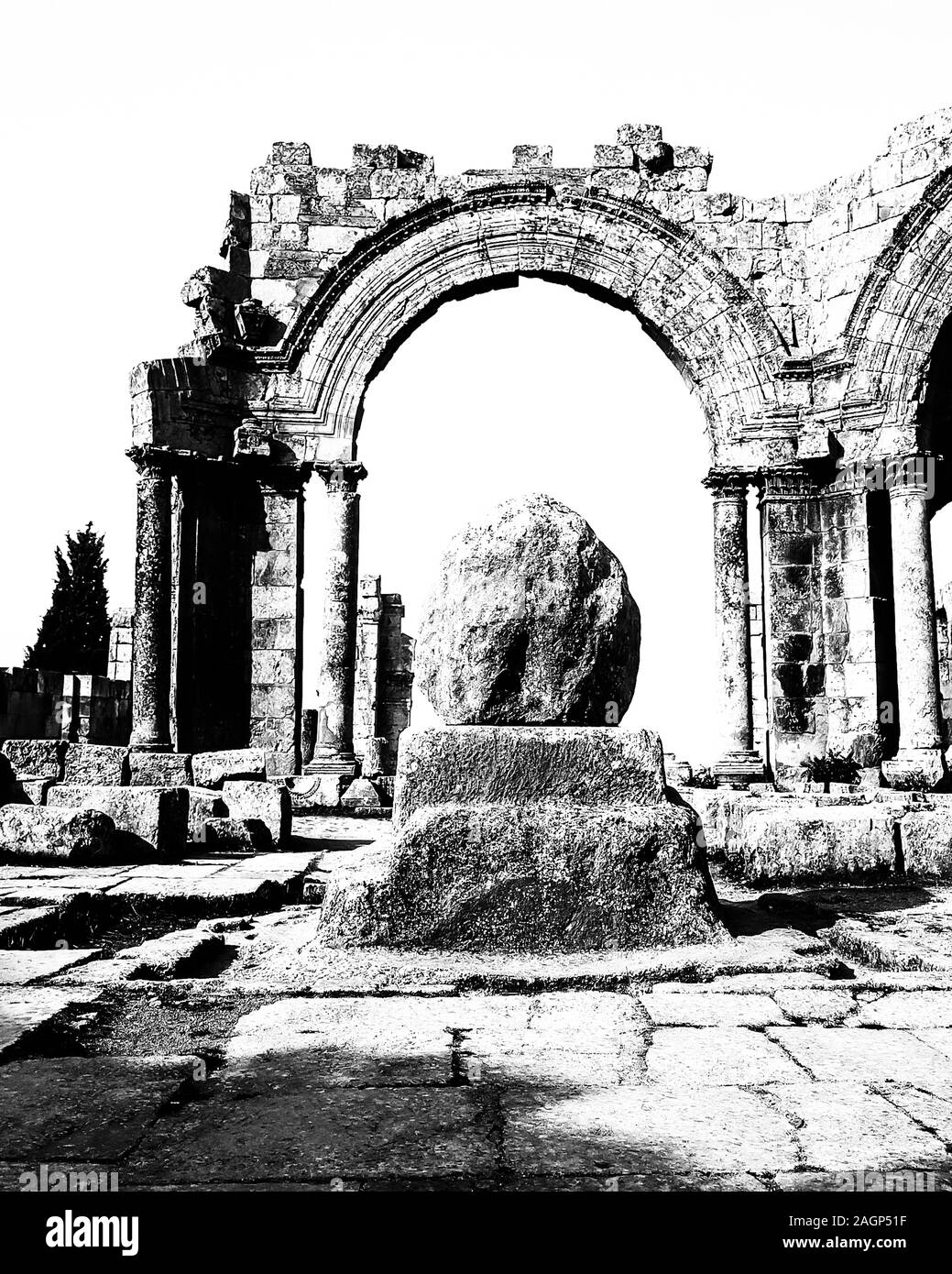 Syrien. Die Ruinen des St. Simeon-Klosters und der Kirche unweit der historischen syrischen Stadt Aleppo, wie sie es 1998 war Stockfoto