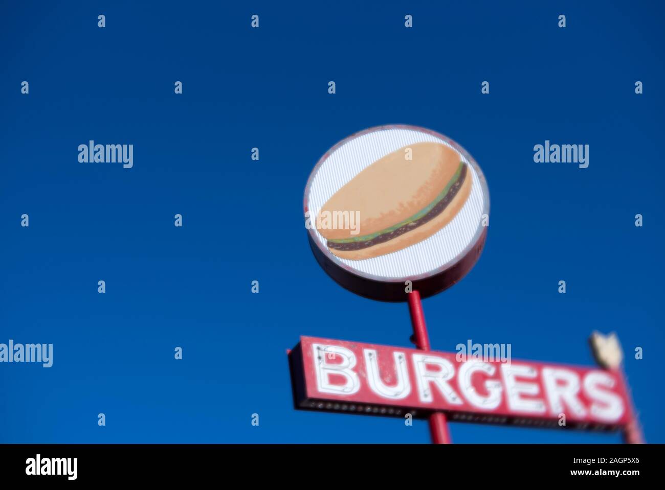 Burger Zeichen auf dem snowcap Drive-in, Seligman, Route 66, Hackberry, Arizona Stockfoto