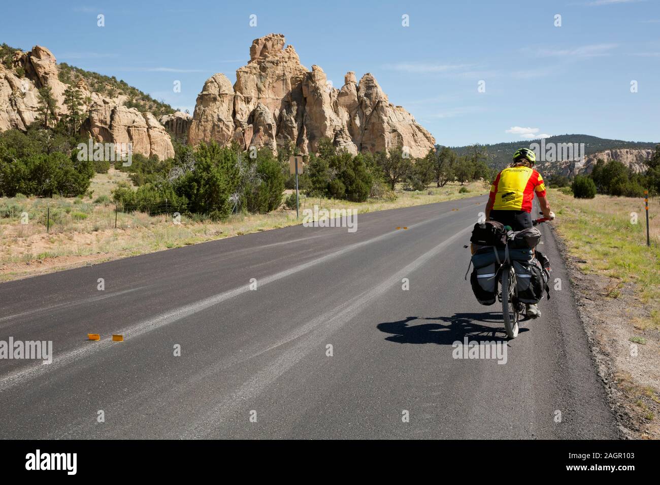 NM 00214-00 ... NEW MEXICO State Route 117 in El Malpais National Monument südlich von Zuschüssen, im El Malpais Alternative Route der Großen bekannten Teilen Stockfoto