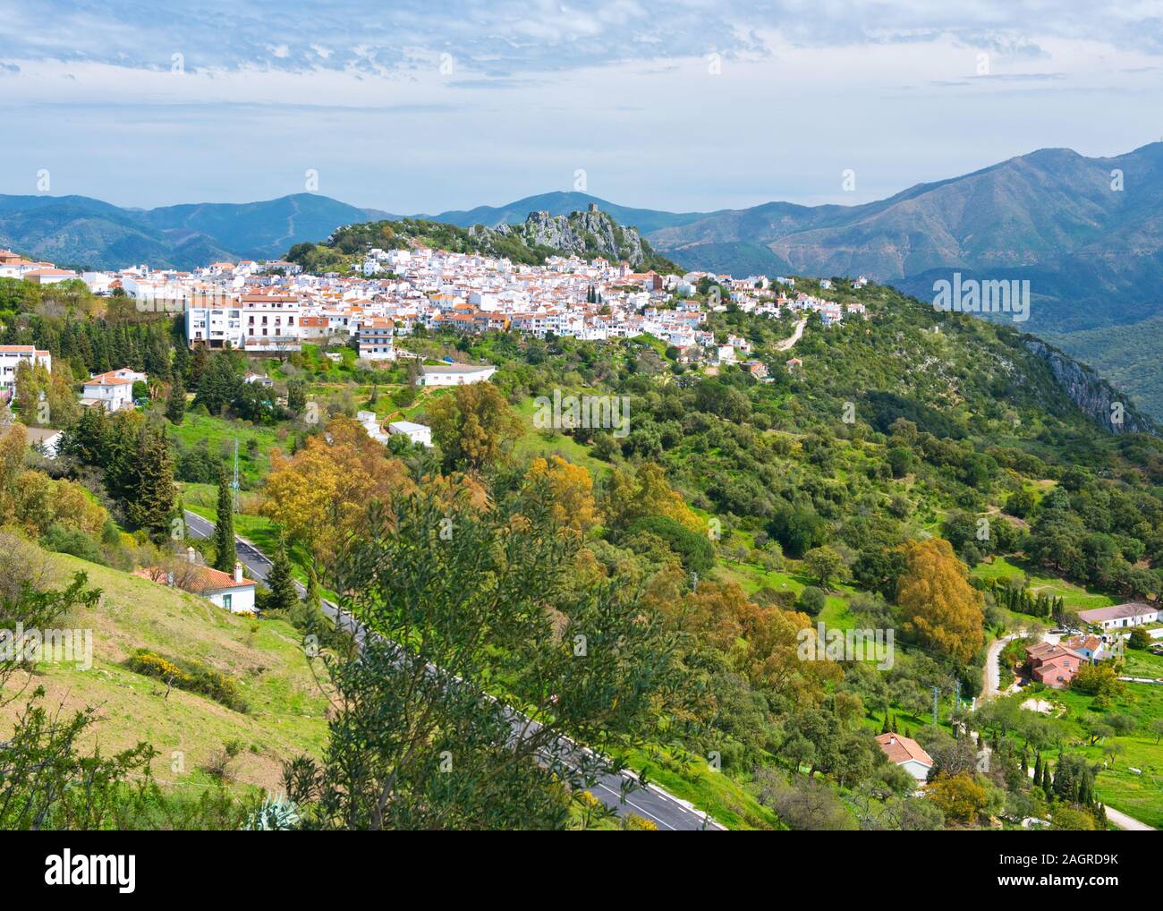 Gaucin. Pueblos Blancos (weiße Dörfer). Castillo del Aguila (Eagle's Castle) auf einem Hügel. Provinz Málaga, Andalusien, Südspanien Stockfoto