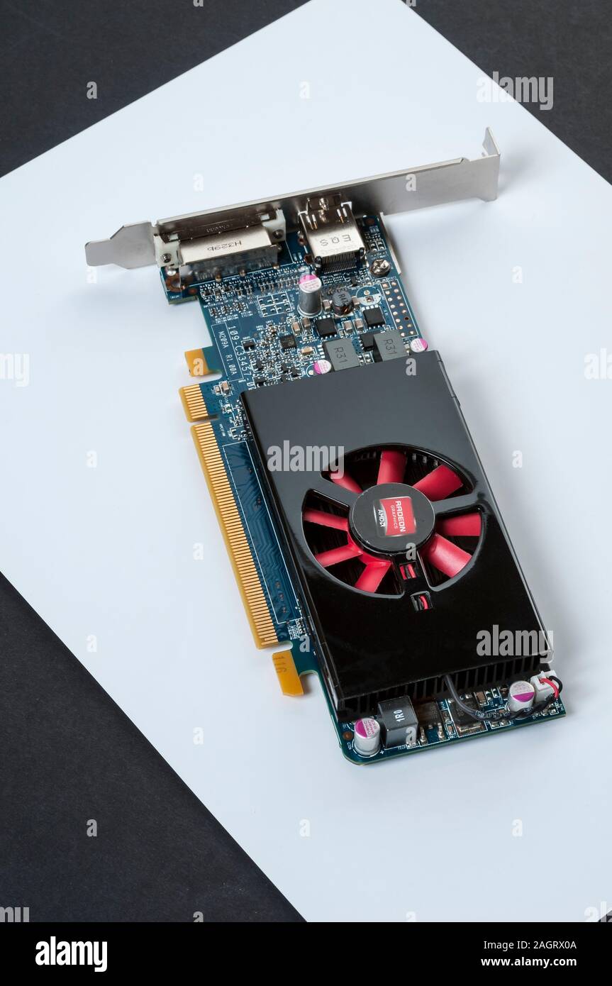 ATI Radeon 1 GB7570 16-pin-PCI-Grafikkarte. Stockfoto
