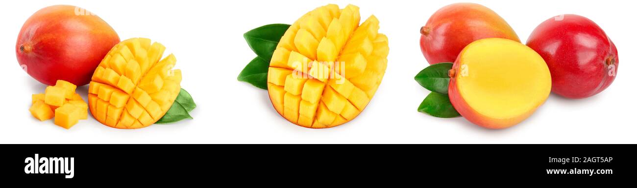 Mango Obst Hälfte mit Blättern und Schichten auf weißem Hintergrund schließen isoliert. Eingestellt oder Sammlung. Stockfoto