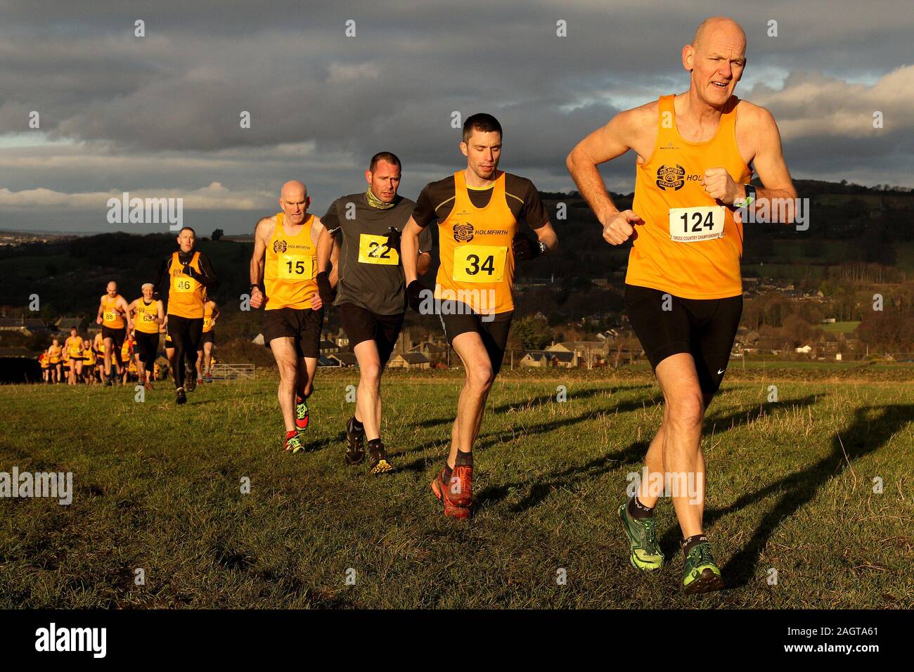 Hereford, Großbritannien. Dezember 2019 21. Hereford Geländeläufer AC halten die 100 Edition ihrer Tinker Cup club Rennen. 6 Meilen von Feldern, Trockenmauern und Zäune 1908 Richard Asquith/Alamy Leben Nachrichten angefochtenen Stockfoto