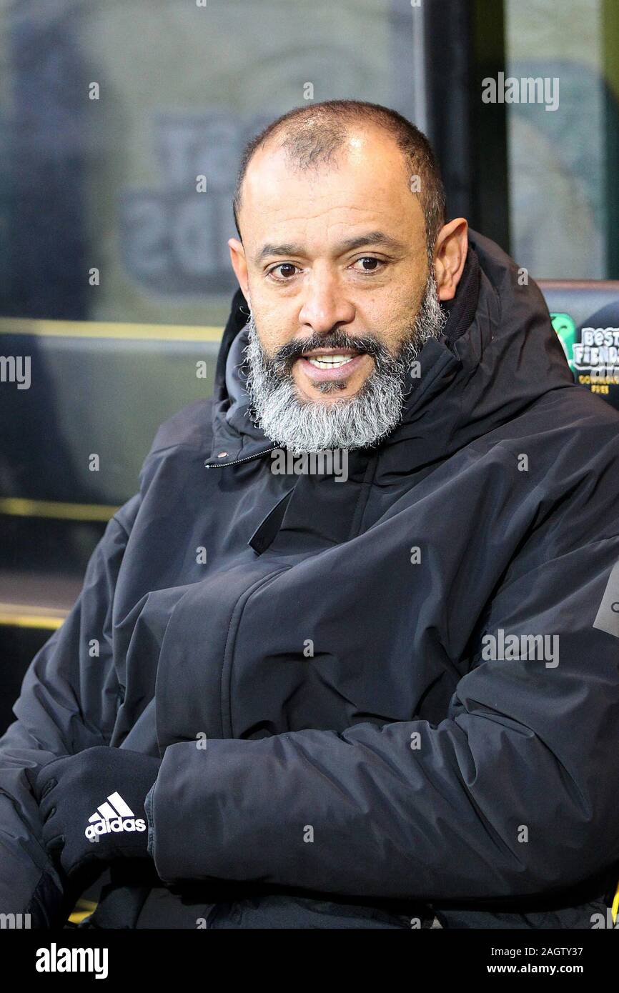 Norwich, UK. 21 Dez, 2019. Wolverhampton Wanderers managerÊNuno während der Premier League Match zwischen Norwich City und Wolverhampton Wanderers im Carrow Road am 21. Dezember 2019 in Norwich, England. Credit: PHC Images/Alamy leben Nachrichten Stockfoto