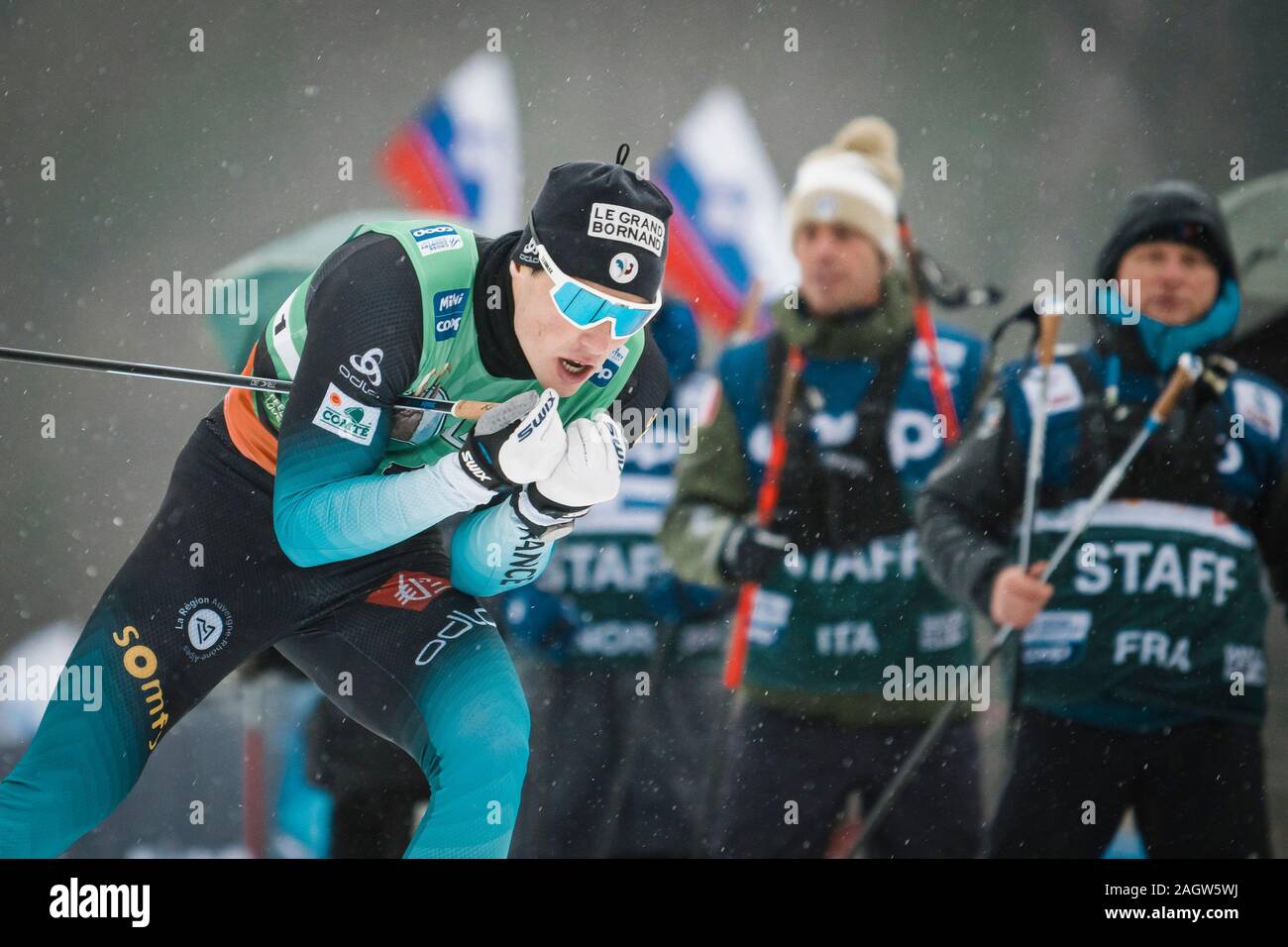 Lucas Chanavat von Frankreich konkurriert im Halbfinale Hitze der COOP FIS Langlauf Weltcup Sprint den freien Wettbewerb in Planica. Stockfoto