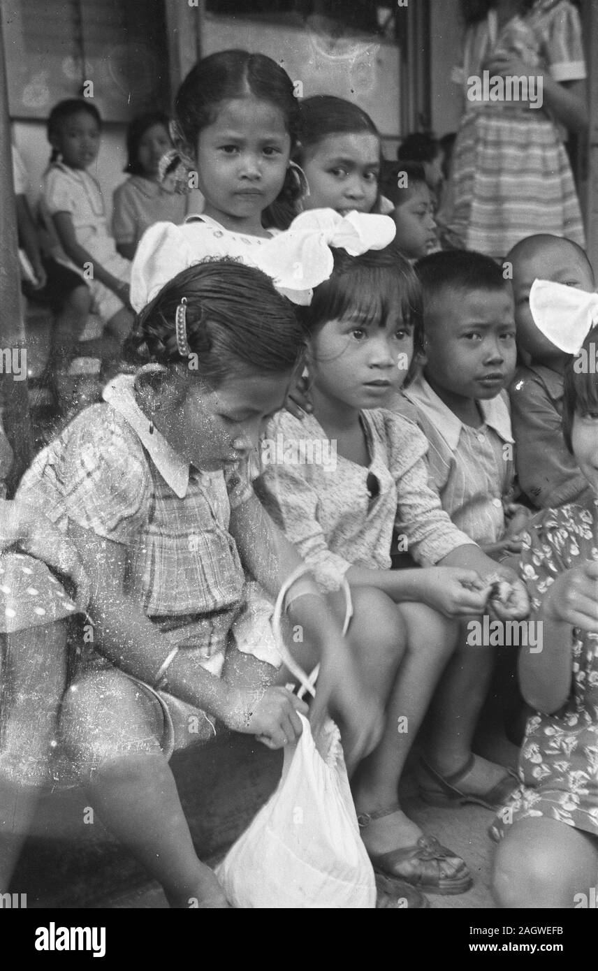 Schule Kinder; Datum 10. Januar 1948; Standort Indonesien, Niederländisch Ostindien, Salatiga Stockfoto