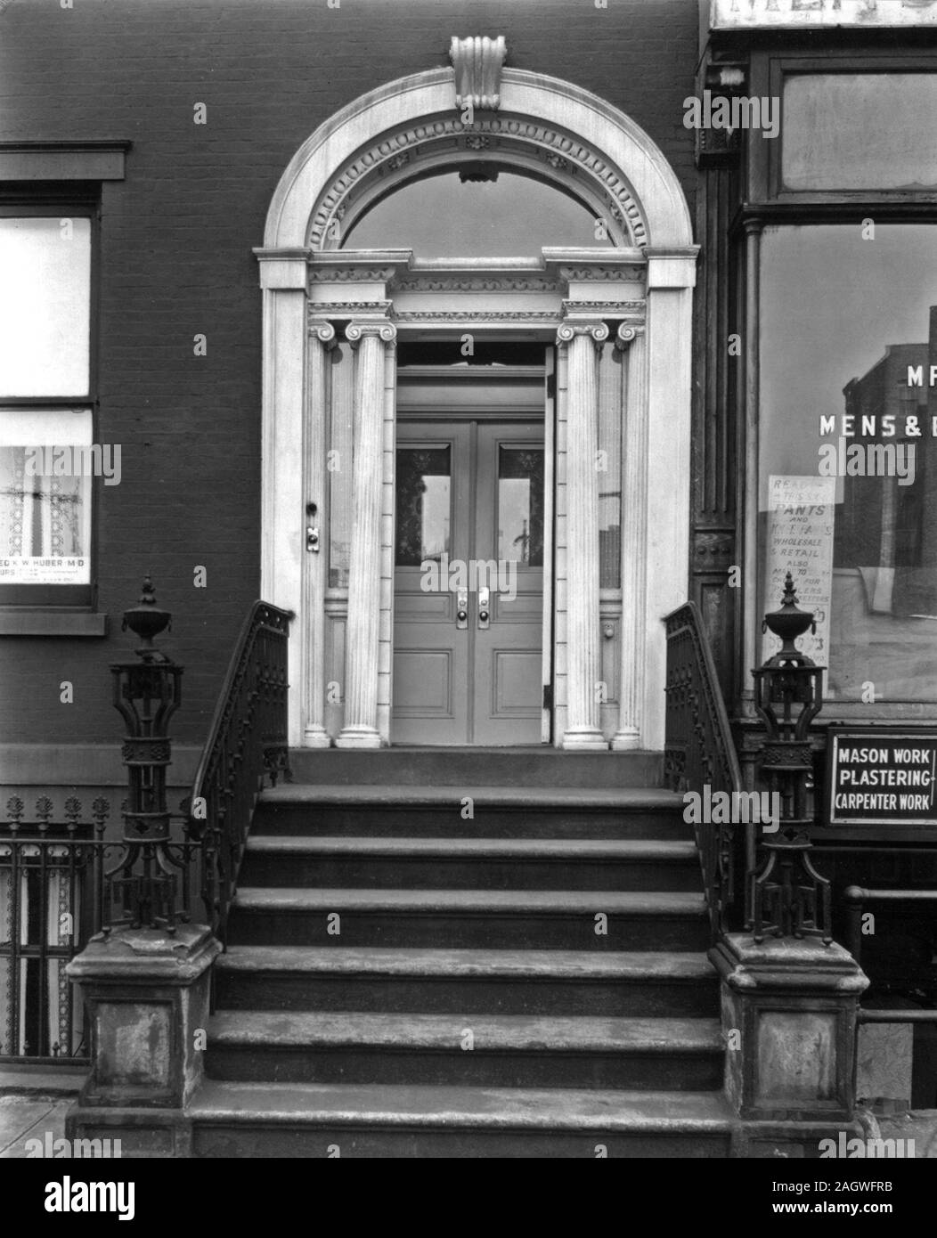 1930 New York City - Haus auf der East Broadway. 113, Manhattan Ca. 1936 Stockfoto