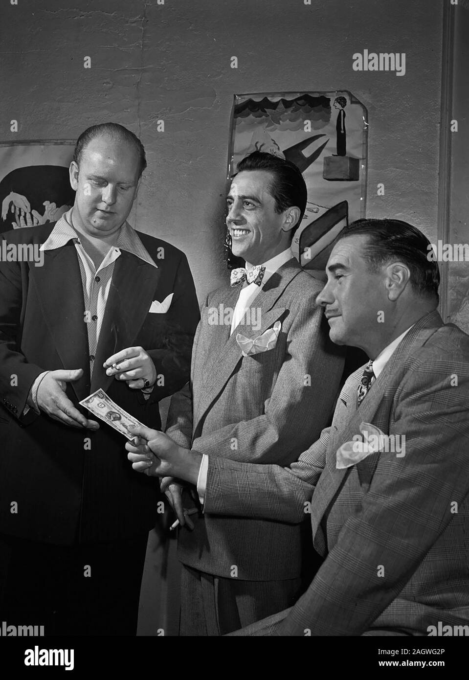 Portrait von Boyd Raeburn und Edwin A. Finckel, Edwin A. Finckel's Home, Greenwich Village, New York, N.Y., Ca. Juli 1946 Stockfoto