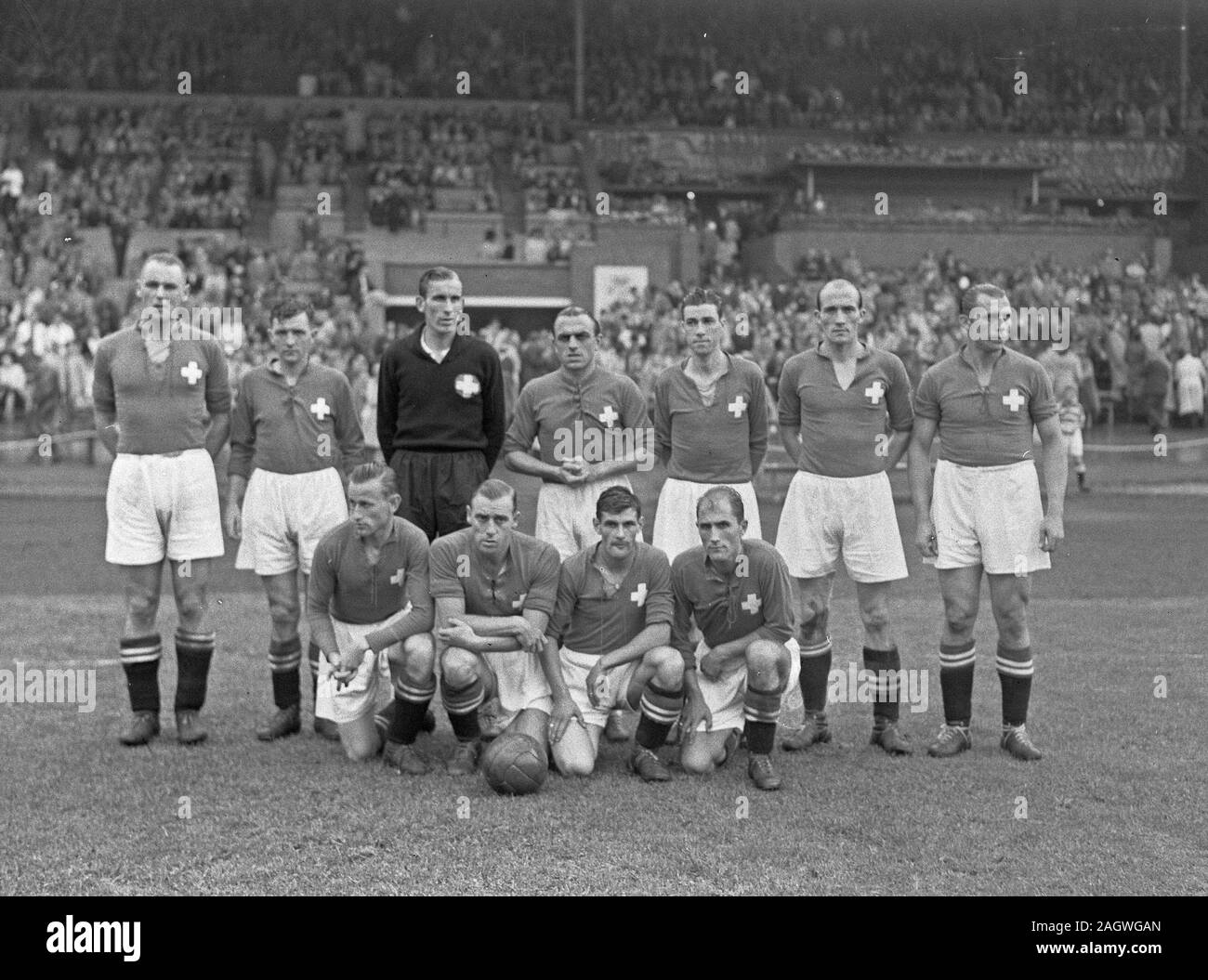 September 21, 1947 - Swiss Soccer Team Foto vor einem Spiel sie in die Niederlande 6-2 verloren Stockfoto