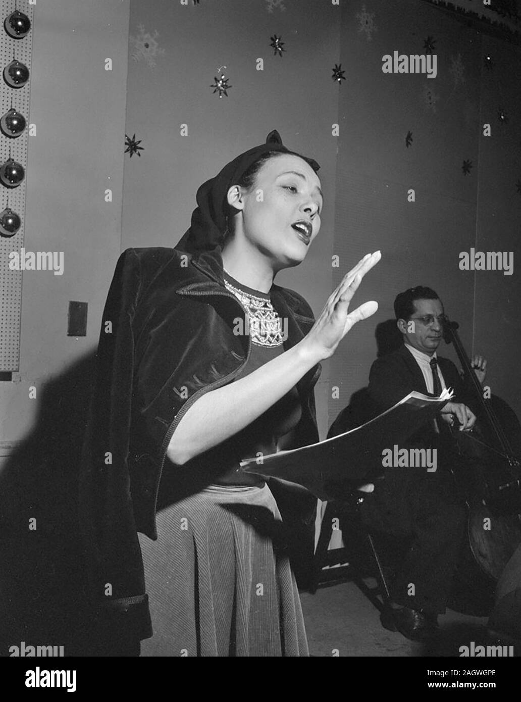 Portrait von Lena Horne, New York, N.Y., zwischen 1946 und 1948 Stockfoto