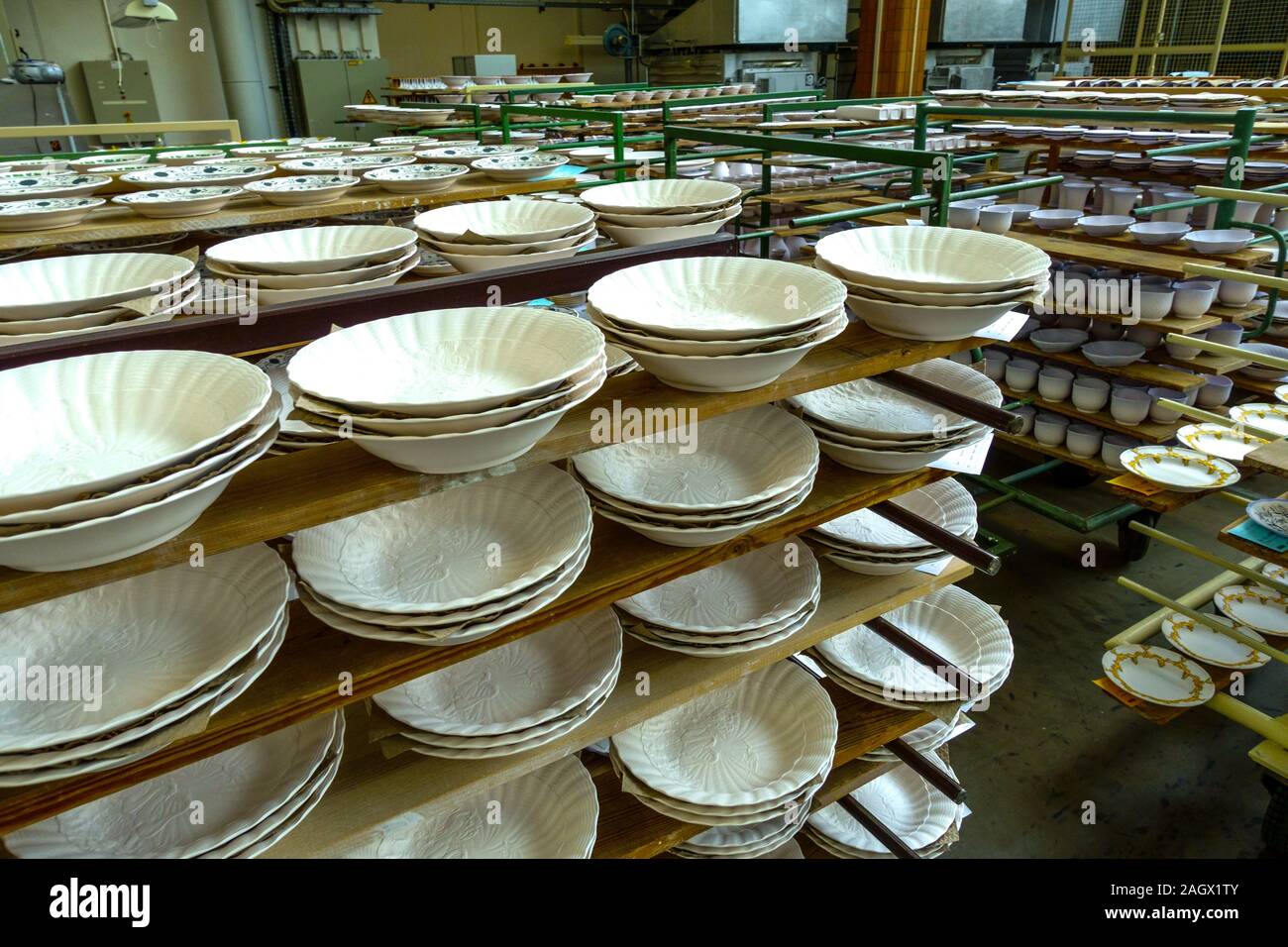 Meissen Porzellan Fabrik Teller, deutsche berühmte Manufaktur Meissen Deutschland Keramik Stockfoto