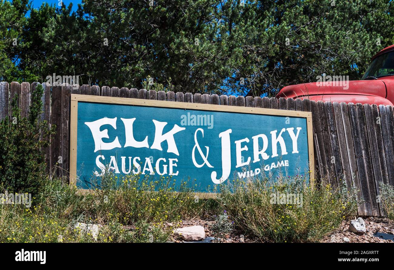 Elk Wurst und Wild ruckartig Anmelden hohe Rollen, New Mexico, USA Stockfoto