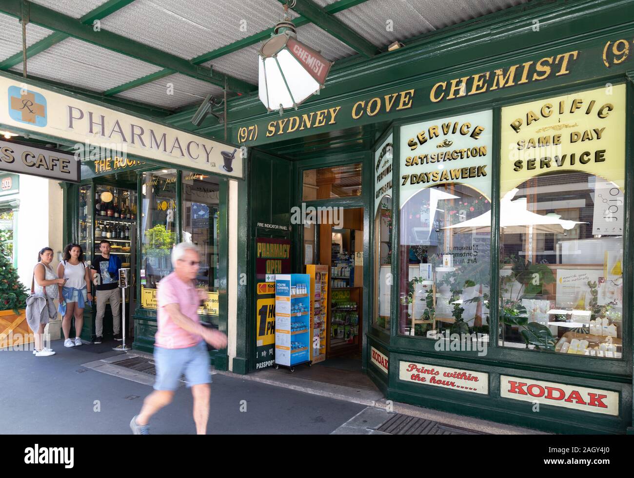 Sydney Pharmacy - die Sydney Cove Apotheke, eine Apotheke in der Gegend von Rocks, die Medikamente verkauft, Sydney Australien Stockfoto