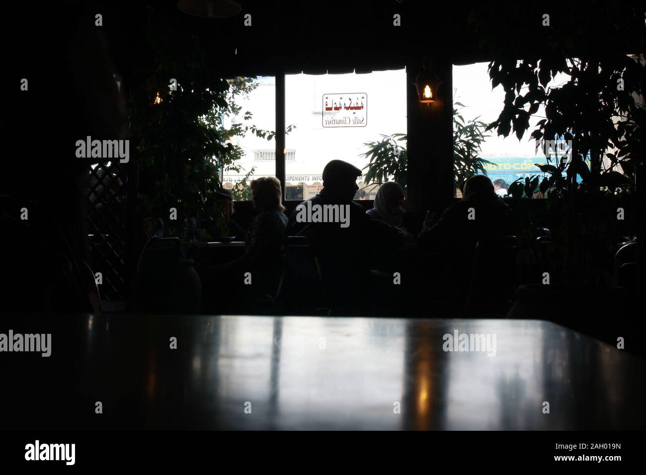 Stuhl Und Tisch Silhouette Stockfotos Und Bilder Kaufen Alamy