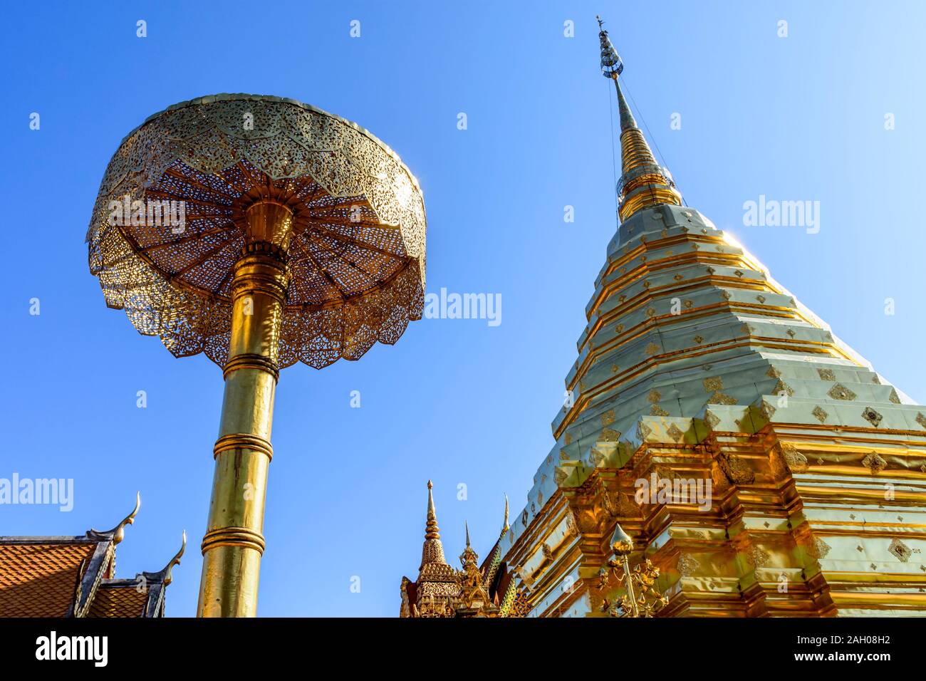 Pagode in Wat Phra That Doi Suthep ein buddhistischer Tempel und berühmten Reiseziel in Chiang Mai, Nordthailand Stockfoto