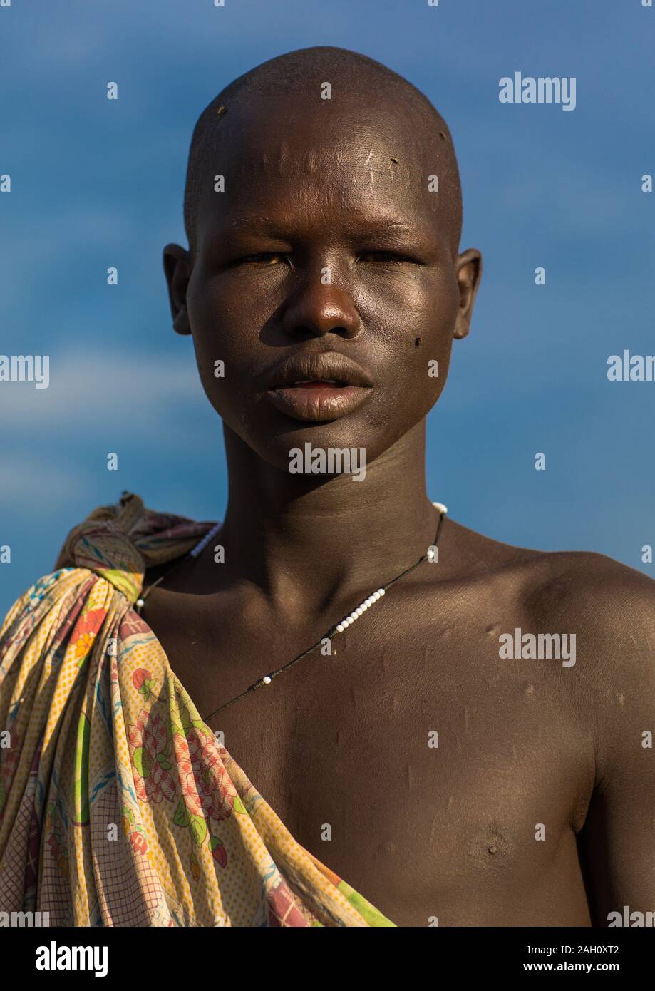 Porträt einer Mundari Stamm Mann, Central Equatoria, Terekeka, South Sudan Stockfoto