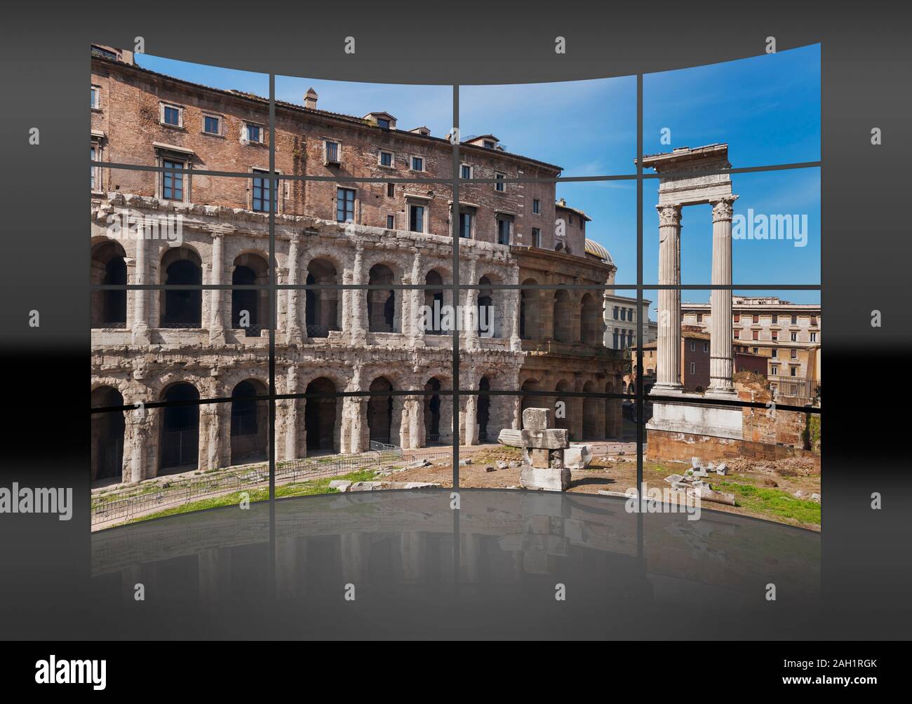 Das Theater von Marcellus wurde 13 v. Chr. eröffnet. Daneben sind die Ruinen der Tempel des Apollo sosianus von, Rom, Latium, Italien, Europa Stockfoto