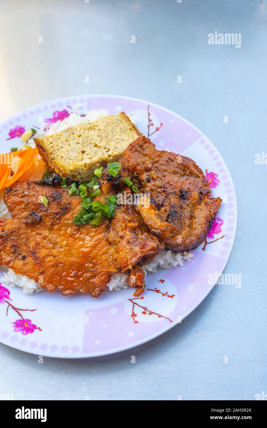 Lecker berühmten vietnamesischen Saigon Küche - com Tam Stockfoto