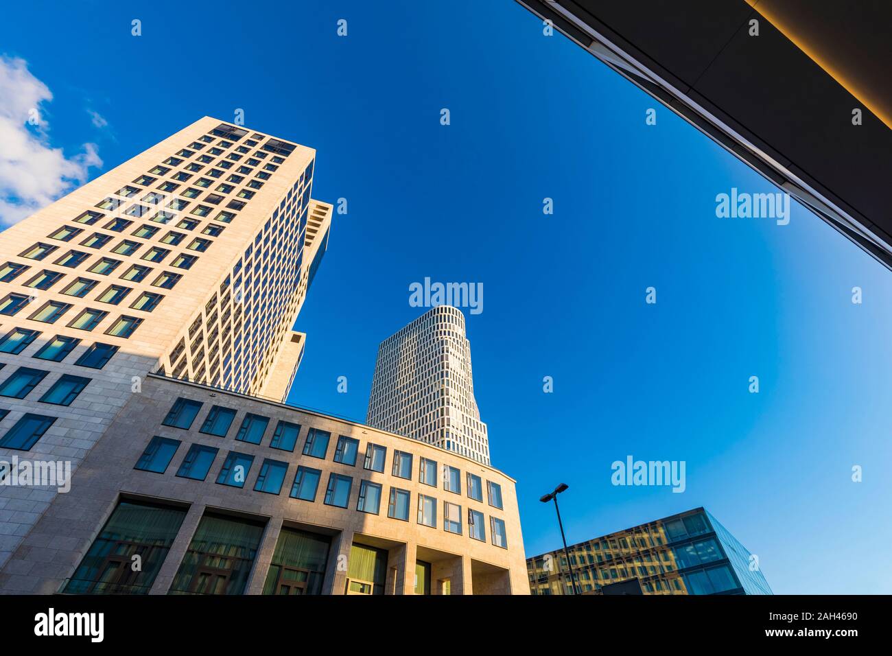 Deutschland, Berlin, Charlottenburg, City West, Low Angle View von Hotel Waldorf Astoria Berlin Stockfoto
