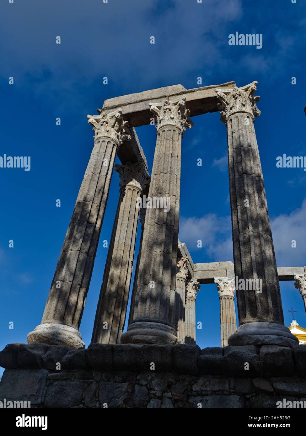 Römische Tempel von Evora, berühmte historische Wahrzeichen in Alentejo, Portugal Stockfoto
