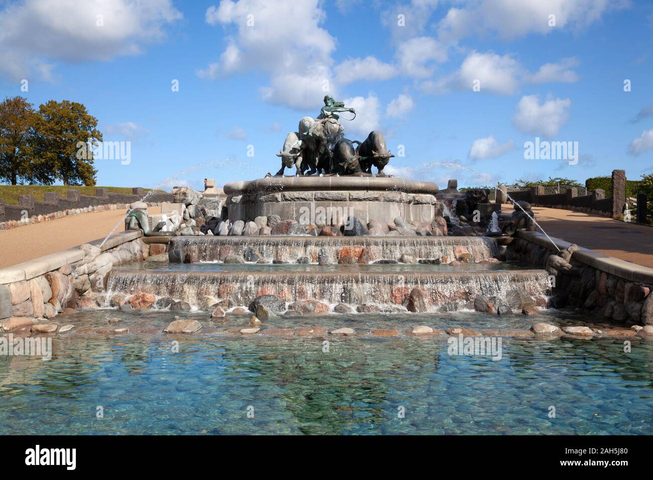 Kopenhagen, Dänemark - 11 September 2019: Gefion Fountain ohne die Menschen mit einer großen Gruppe von Tierfiguren angetrieben durch die Skandinavier gut sein Stockfoto